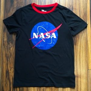 EUC Boys Epic Threads Graphic NASA Tee shirt